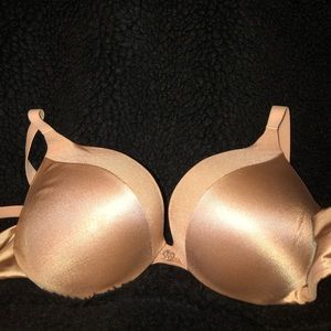 Victoria Secret PUSH UP 32A